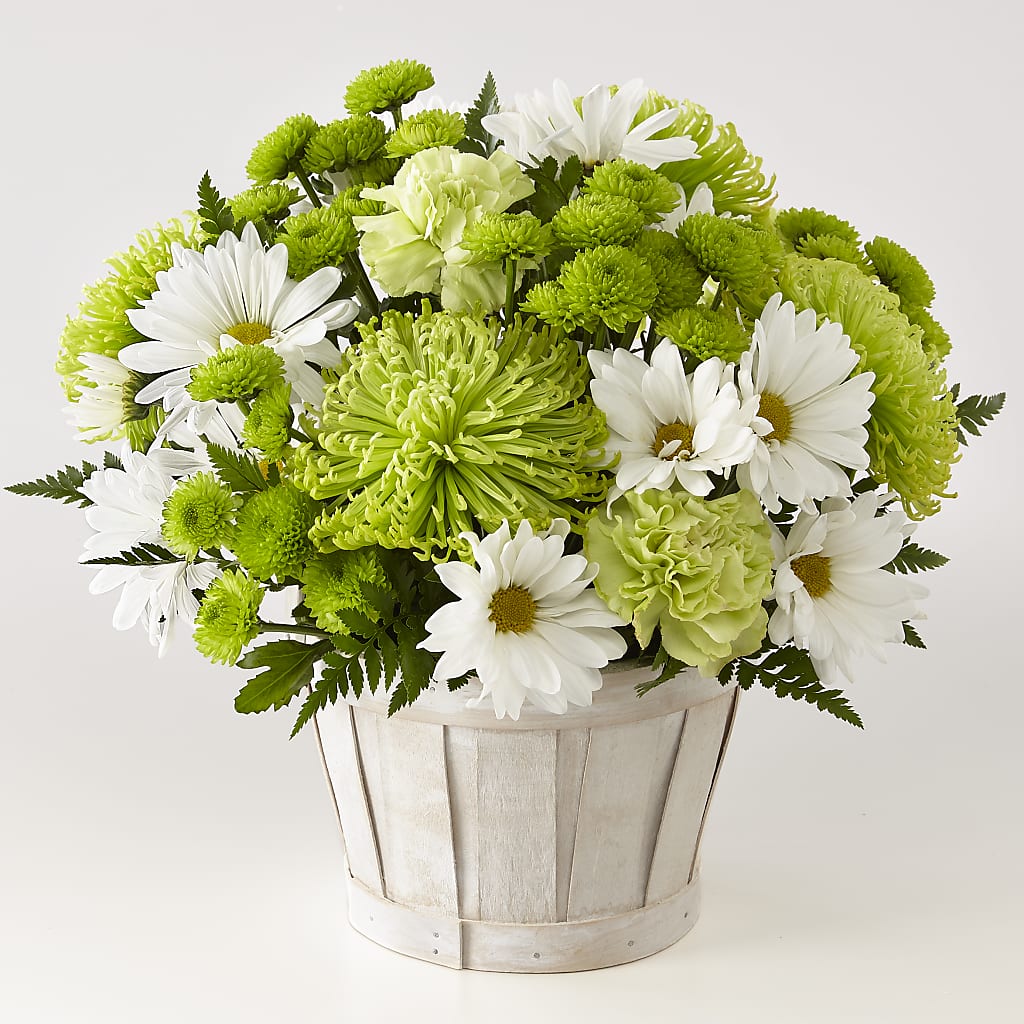 Lucky Charm Basket (Standard) – Floreria Reno, Reno NV