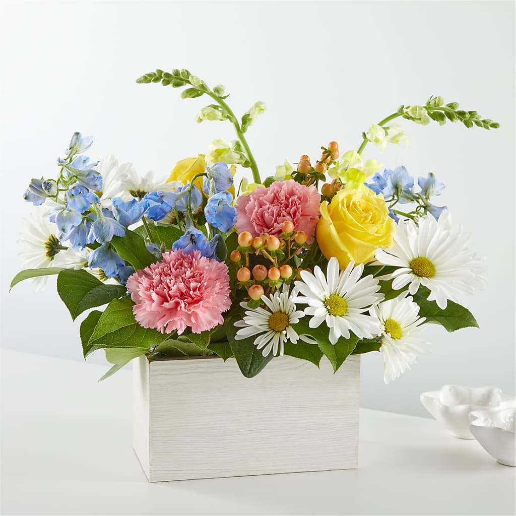 Sun Salutation Box Bouquet – Floreria Reno, Reno NV