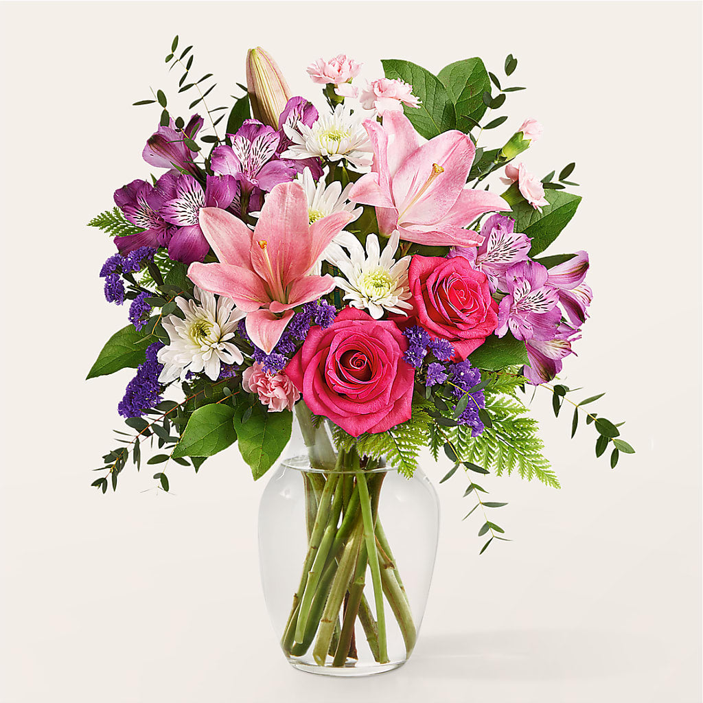 Lace & Pearls Bouquet – Floreria Reno, Reno NV