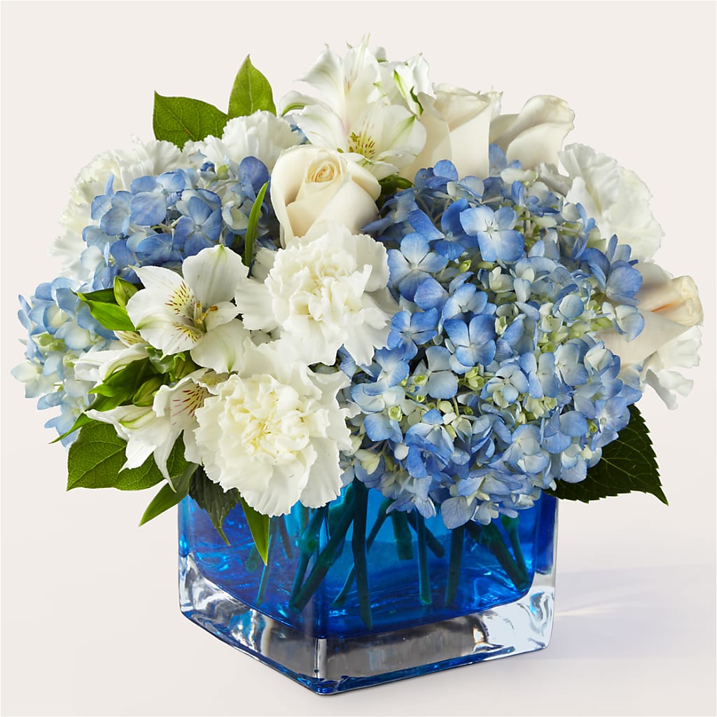 Soothing Waters Bouquet – Floreria Reno, Reno NV