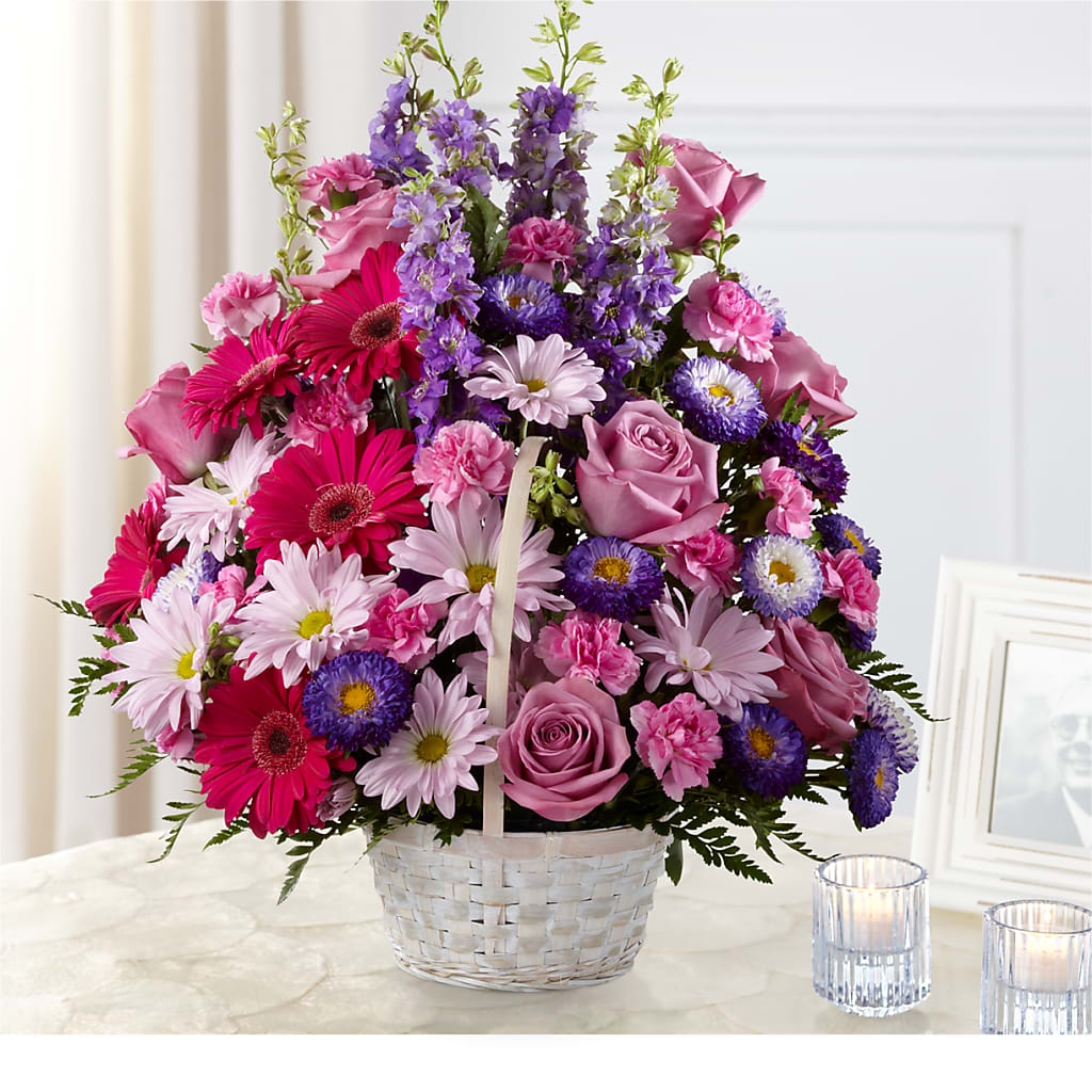 Pastel Peace Basket – Floreria Reno, Reno NV