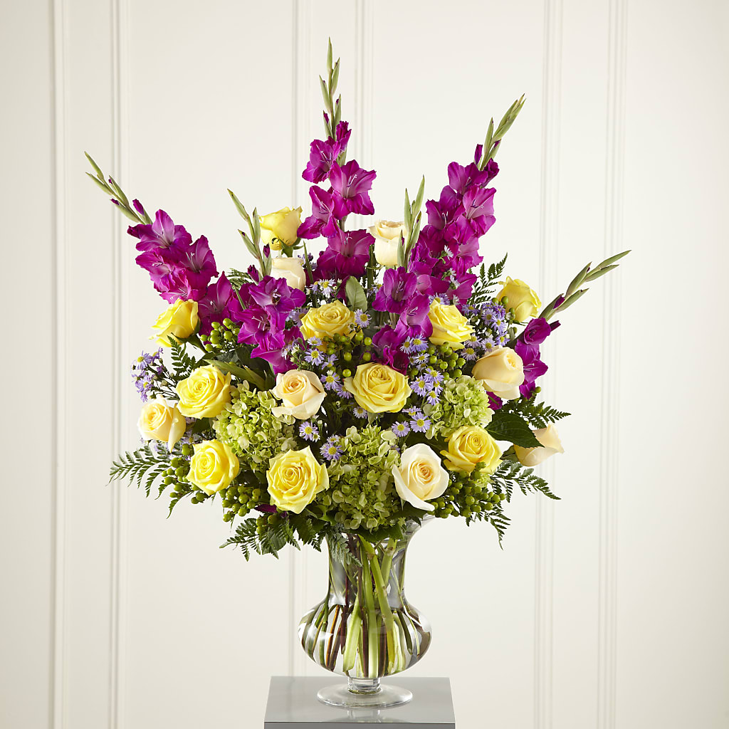 Loveliness Arrangement – Floreria Reno, Reno NV