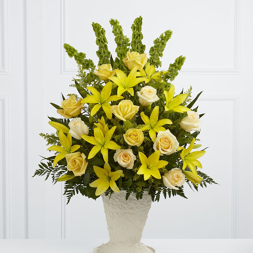 Golden Memories Arrangement – Floreria Reno, Reno NV