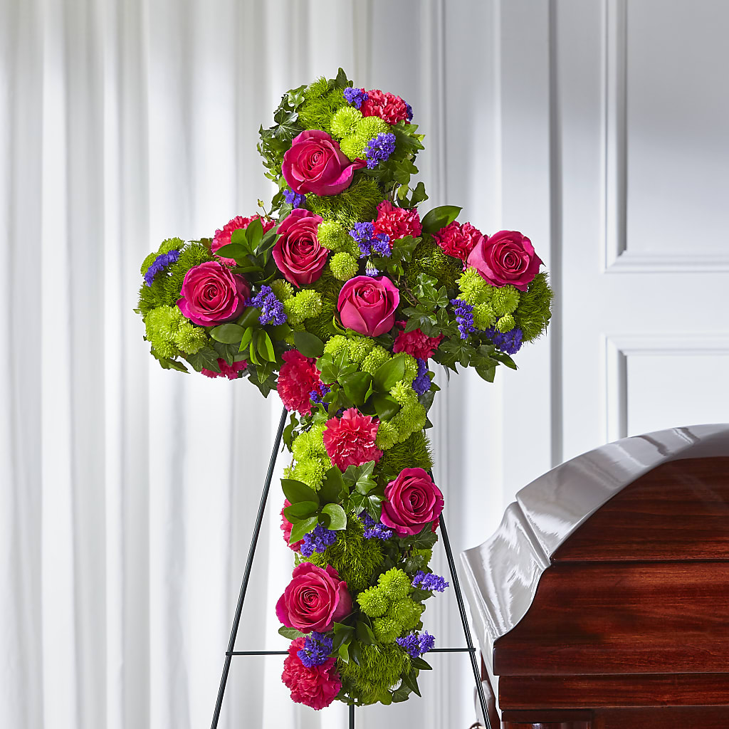 Tribute Rose Floral Cross – Floreria Reno, Reno NV