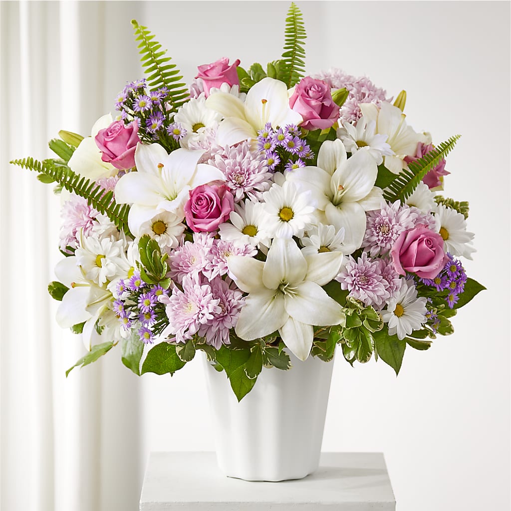 Warmest Thoughts Tabletop Basket – Floreria Reno, Reno NV