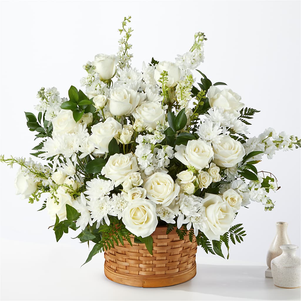 Heartfelt Condolences Arrangement – Floreria Reno, Reno NV