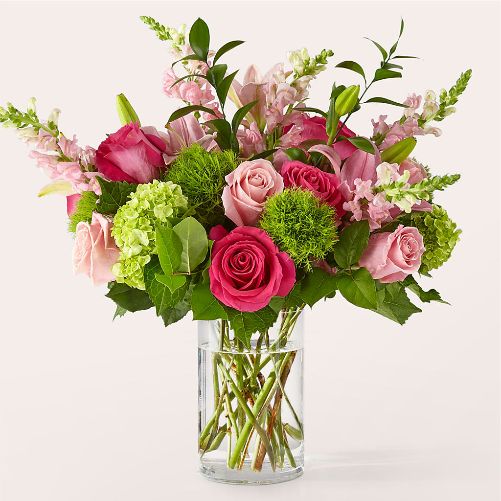 Fit for a Queen Luxury Bouquet – Floreria Reno, Reno NV