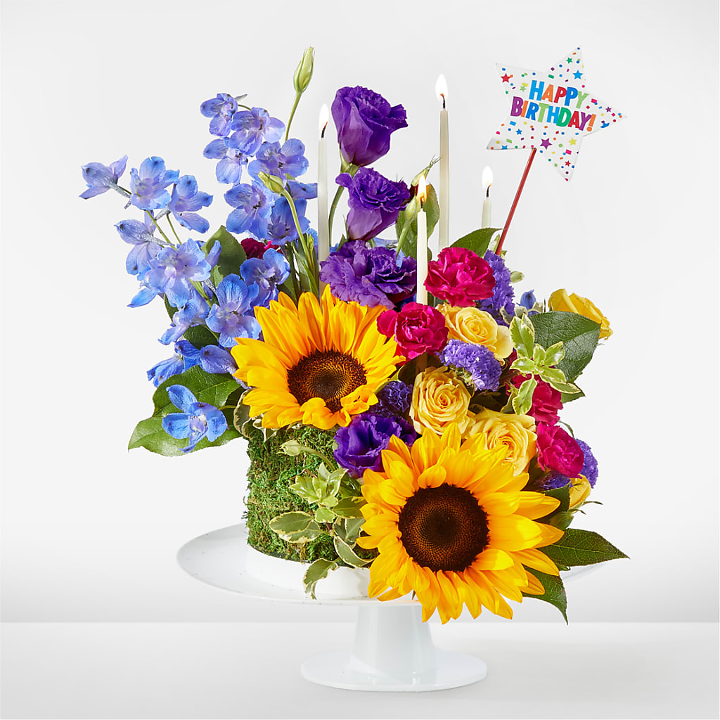 Star of the Day Floral Cake – Floreria Reno, Reno NV