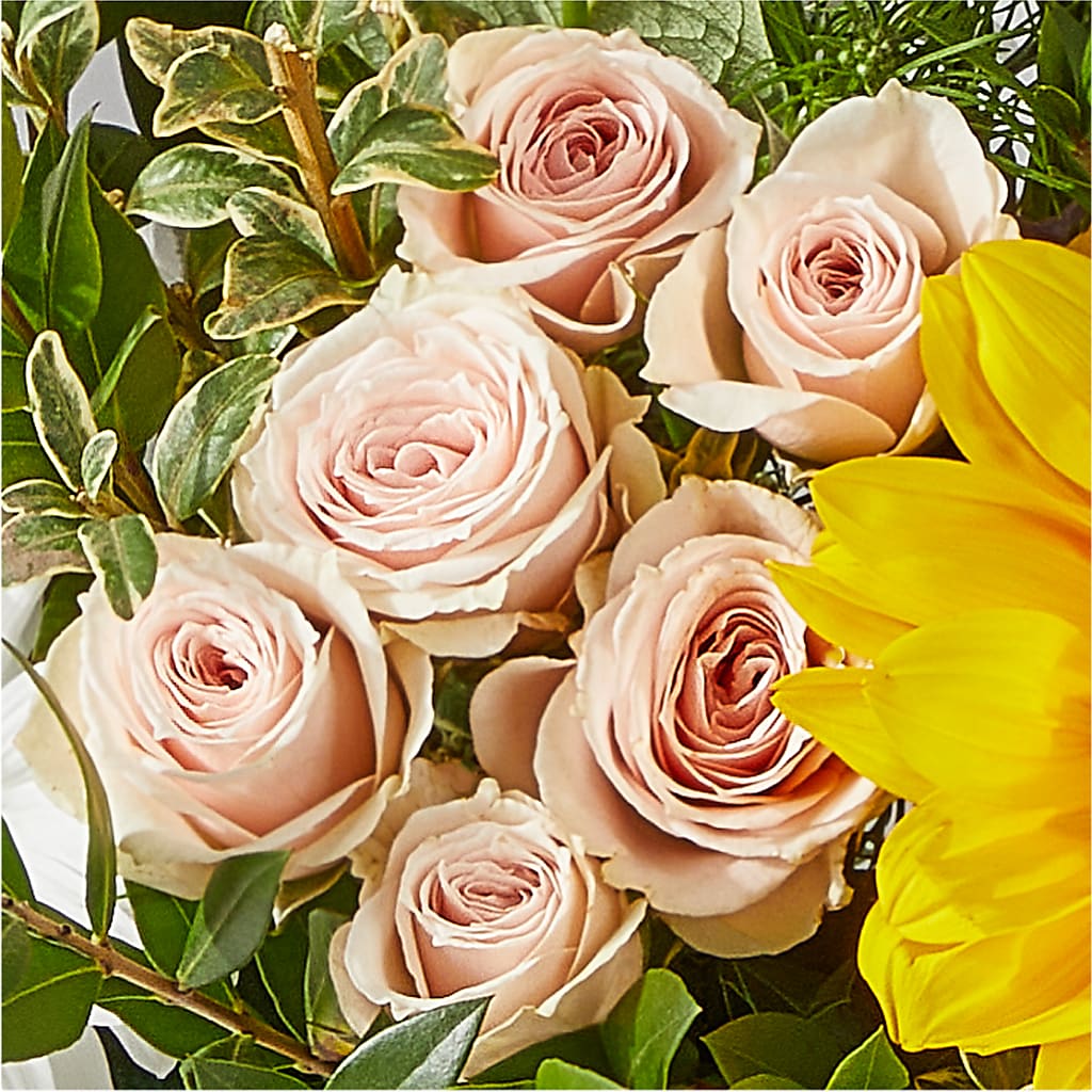 The Good Life Bouquet –  Floreria Reno, Reno NV