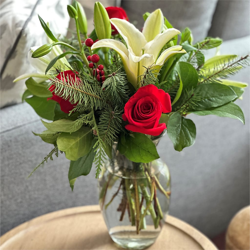 Sparkling Snowflakes Bouquet –  Floreria Reno, Reno NV