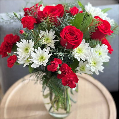Seasonal Magic Bouquet –  Floreria Reno, Reno NV
