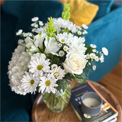 Classic Ivory – A Florist Original –  Floreria Reno, Reno NV