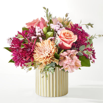 Berry Cobbler Bouquet with Ivory Vase –  Floreria Reno, Reno NV