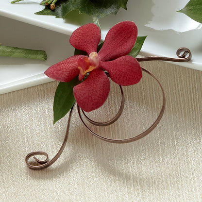 Red Mokara Boutonniere –  Floreria Reno, Reno NV
